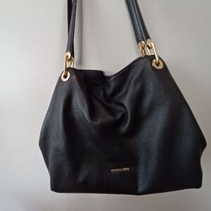 Michael Kors Raven Leather Shoulder Bag Black